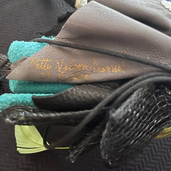 (CHD) Betty Nelson Daniels. Handcrafted. Art. Wings of Reverie - Picture 8 of 8